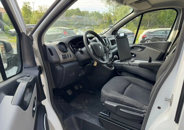 Renault Trafic cena 32900 przebieg: 107342, rok produkcji 2018 z Zduńska Wola małe 742